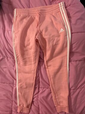 Women’s Adidas joggers brand new